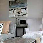 Apartament Neptune Met Zeezicht - Vosproperties *