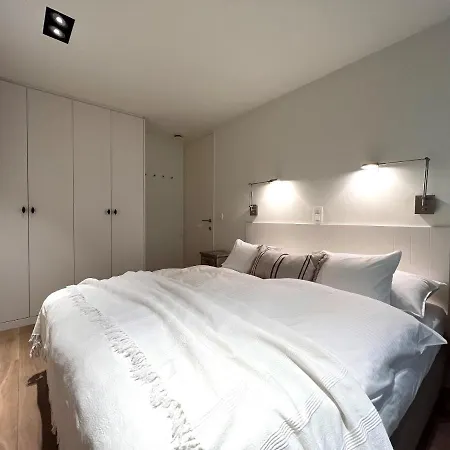 Neptune Met Zeezicht - Vosproperties Wenduine