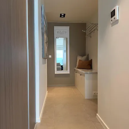 Apartament Neptune Met Zeezicht - Vosproperties *