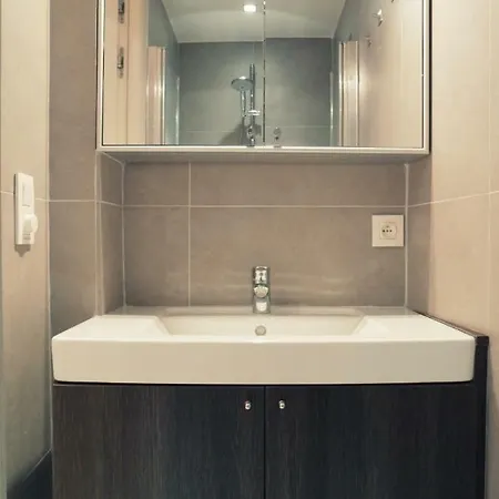 Apartamento Neptune Met Zeezicht - Vosproperties *